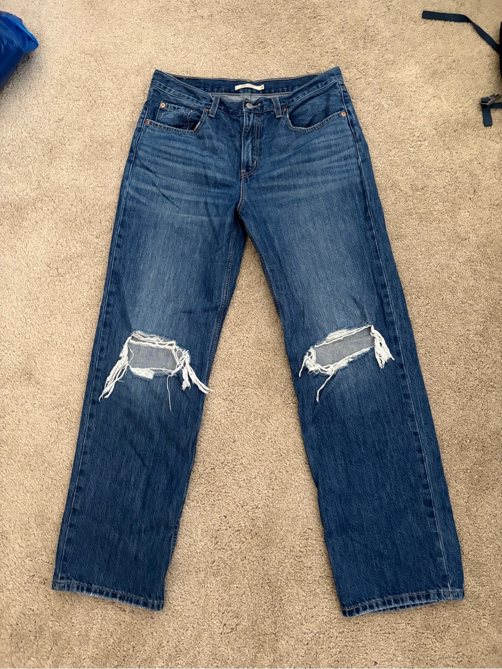 Levi’s Low Pro Straight with knee rips